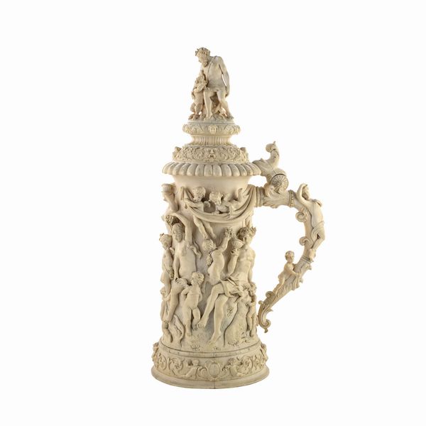 Grande tankard in avorio  - Asta Dipinti Antichi, Arredi, Sculture e Oggetti d'Arte - Associazione Nazionale - Case d'Asta italiane