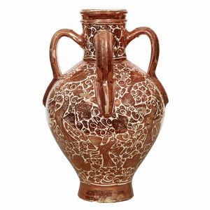 VASO A QUATTRO ANSE, VALENCIA, MET&Agrave; SECOLO XVII  - Asta CERAMICA. MAIOLICHE E PORCELLANE DAL XVI AL XIX SECOLO - Associazione Nazionale - Case d'Asta italiane