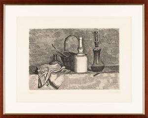Giorgio Morandi : Natura Morta con panneggio a sinistra  - Asta Arte Moderna e Contemporanea - Associazione Nazionale - Case d'Asta italiane
