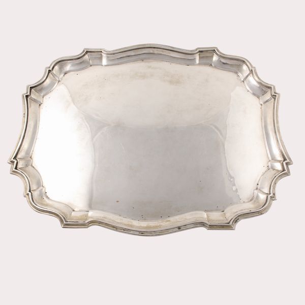 VASSOIO  - Asta Tempo d'estate Gioielli, Orologi e Argenti - Associazione Nazionale - Case d'Asta italiane