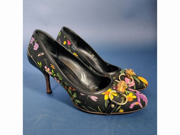 Gucci decollet� Flora  - Asta Fashion Vintage - Associazione Nazionale - Case d'Asta italiane