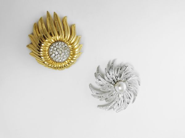 Lotto di due spille  - Asta Fashion Vintage - Associazione Nazionale - Case d'Asta italiane