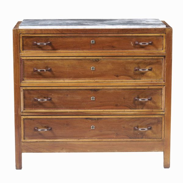 Cassettone in noce, XX secolo  - Asta Antiquariato Luglio - Associazione Nazionale - Case d'Asta italiane