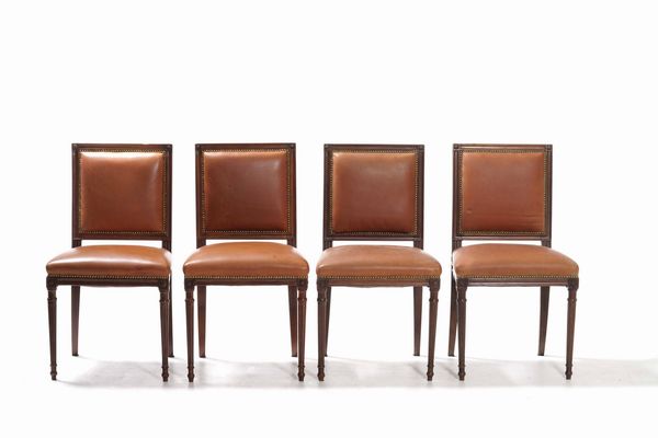 Sei sedie in legno intagliato. XIX secolo  - Asta Antiquariato Luglio - Associazione Nazionale - Case d'Asta italiane