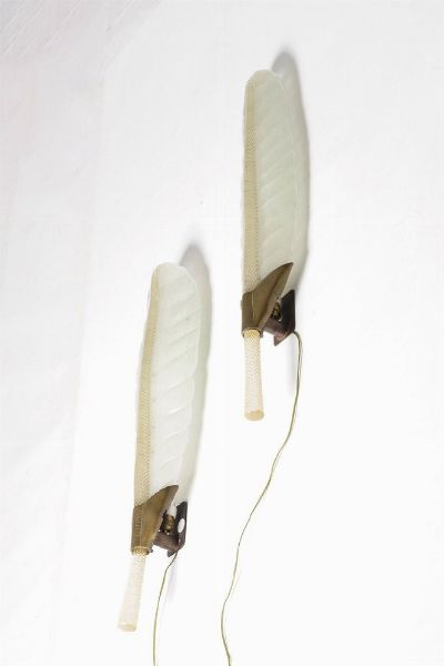 Coppia di applique in vetro di Murano e ottone. XX secolo  - Asta Antiquariato Luglio - Associazione Nazionale - Case d'Asta italiane