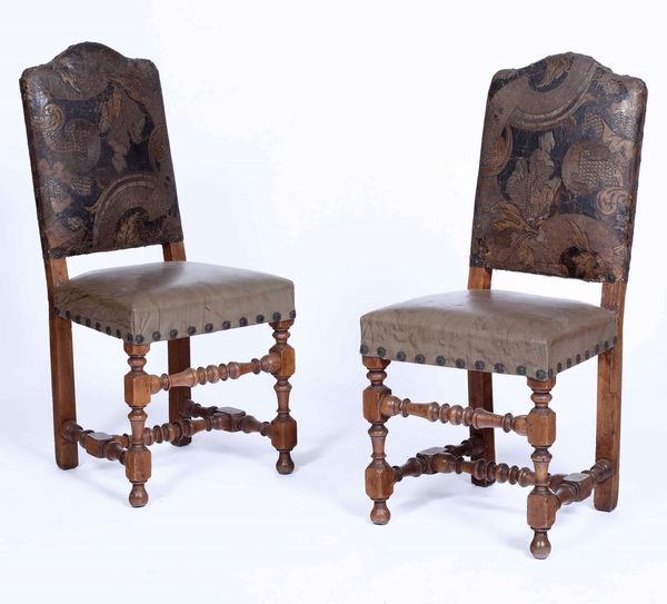 Coppia di sedie a rocchetto. XVII-XVIII secolo  - Asta Antiquariato Luglio - Associazione Nazionale - Case d'Asta italiane