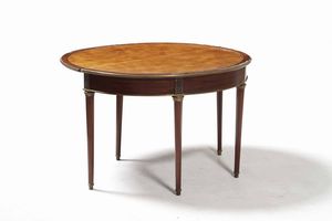 Tavolo in mogano demie lune. XIX secolo  - Asta Antiquariato Luglio - Associazione Nazionale - Case d'Asta italiane