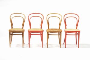 Insieme di otto sedie in legno curvato. XX secolo  - Asta Antiquariato Luglio - Associazione Nazionale - Case d'Asta italiane