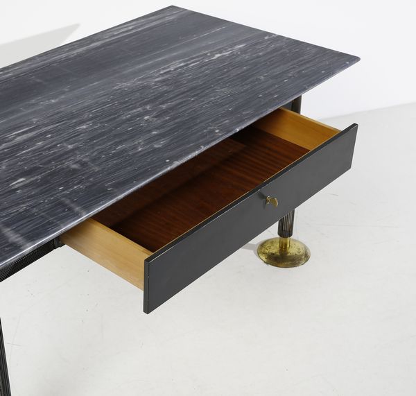 MANIFATTURA ITALIANA : Scrivania  - Asta Asta 417 | DESIGN E ARTI DECORATIVE DEL NOVECENTO Online - Associazione Nazionale - Case d'Asta italiane