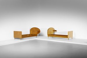 MANIFATTURA ITALIANA - Coppia di letti singoli