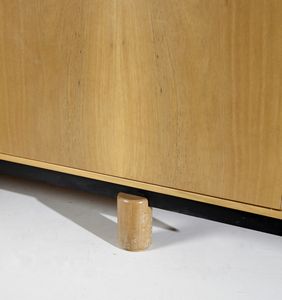 FRATTINI GIANFRANCO (1926 - 2004) : Mobile da soggiorno per Bernini  - Asta Asta 417 | DESIGN E ARTI DECORATIVE DEL NOVECENTO Online - Associazione Nazionale - Case d'Asta italiane