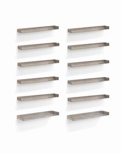 MANIFATTURA ITALIANA - Dodici mensole pensili