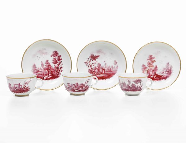 Tre tazze con piattini<BR>Doccia, Manifattura Ginori, verso la fine del XVIII secolo  - Asta Ceramiche - Associazione Nazionale - Case d'Asta italiane