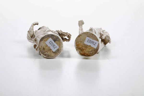 Coppia di figurine.<BR>Probabilmente veneto, fine XVIII inizio XX secolo  - Asta Ceramiche - Associazione Nazionale - Case d'Asta italiane