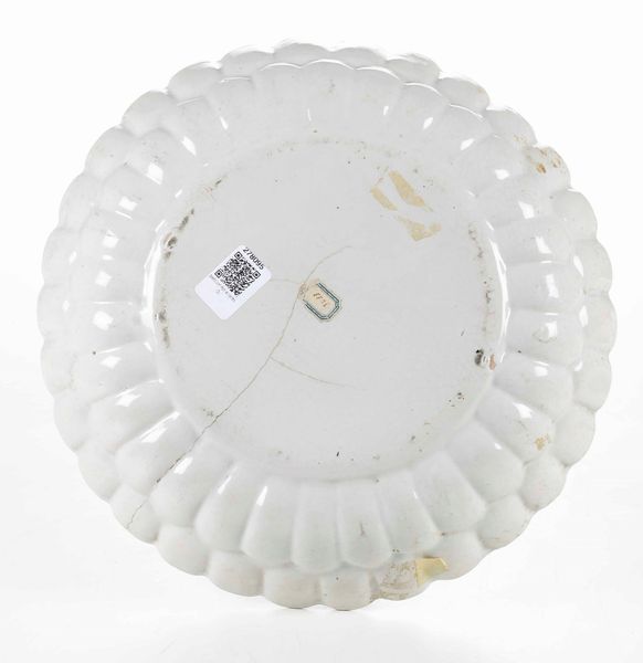 Ciotola <BR>Probabilmente Italia centrale, XVIII secolo  - Asta Ceramiche - Associazione Nazionale - Case d'Asta italiane