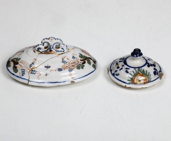 Piatto<BR>Savona, seconda met del XVIII secolo  - Asta Ceramiche - Associazione Nazionale - Case d'Asta italiane