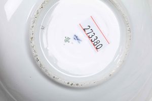 Quattro tazze con piattino<BR>Meissen, XIX secolo  - Asta Ceramiche - Associazione Nazionale - Case d'Asta italiane
