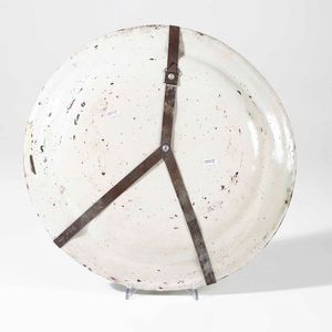 Grande piatto Cerreto Sannita (Benevento), fine del XVIII-inizio del XIX secolo  - Asta Ceramiche - Associazione Nazionale - Case d'Asta italiane