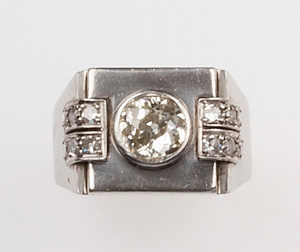 Anello con diamante taglio vecchio di ct 0,75 circa  - Asta Fine Jewels - Associazione Nazionale - Case d'Asta italiane