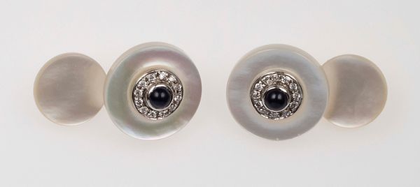 Bottoni da polso con zaffiri, diamanti e madre perla  - Asta Fine Jewels - Associazione Nazionale - Case d'Asta italiane
