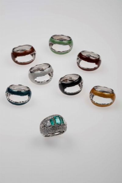 Anello con smeraldo e diamanti  - Asta Fine Jewels - Associazione Nazionale - Case d'Asta italiane