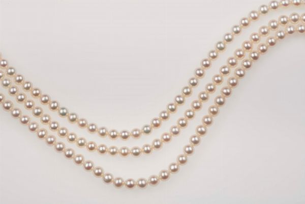 Lotto composto da 3 fili di perle  - Asta Fine Jewels - Associazione Nazionale - Case d'Asta italiane