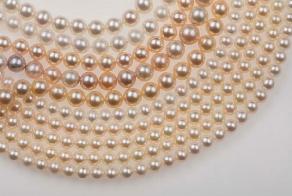 Lotto composto da 11 fili di perle  - Asta Fine Jewels - Associazione Nazionale - Case d'Asta italiane
