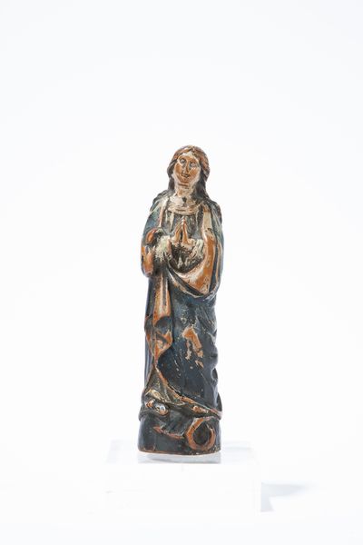 Antica scultura in legno policromo raffigurante Madonna di manifattura portoghese  - Asta Arredi  - Associazione Nazionale - Case d'Asta italiane