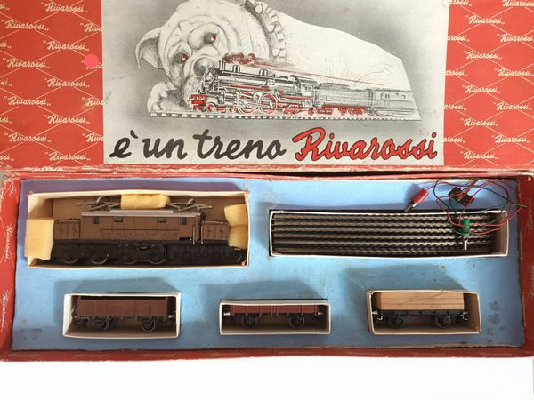 Rivarossi : Treno merci con locomotore E626 e 12 binari curvi RC80  - Asta Giocattoli d'Epoca - Associazione Nazionale - Case d'Asta italiane