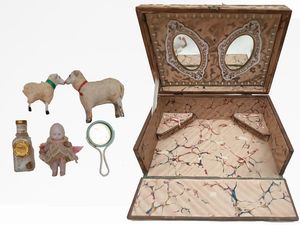 Gebruder Kuhlenz : Trosseau con Bambola Gebruder Kuhlenz  - Asta Giocattoli d'Epoca - Associazione Nazionale - Case d'Asta italiane