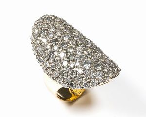 ORME': anello ovale a fascia in oro con pavÃ¨ di diamanti  - Asta Gioielli, orologi, argenti e penne - Associazione Nazionale - Case d'Asta italiane