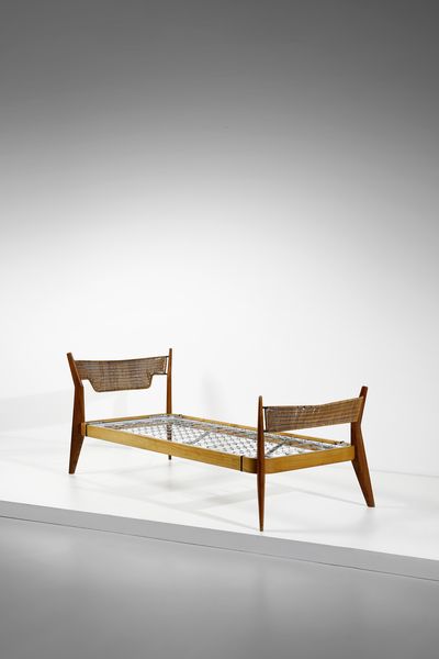 LASZLO PAUL (1900 - 1993) : attribuito. Letto singolo  - Asta Asta 420 | DESIGN E ARTI DECORATIVE DEL NOVECENTO Online - Associazione Nazionale - Case d'Asta italiane