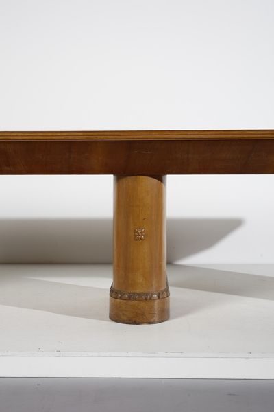 PIACENTINI MARCELLO (1881 - 1960) : attribuito. Monumentale tavolo con bacellatura alle basi  - Asta Asta 420 | DESIGN E ARTI DECORATIVE DEL NOVECENTO Online - Associazione Nazionale - Case d'Asta italiane