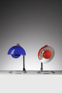 PANTON VERNER (1926 - 1998) - Due lampade da tavolo mod. Flowerpot VP4 per Louis Poulsen