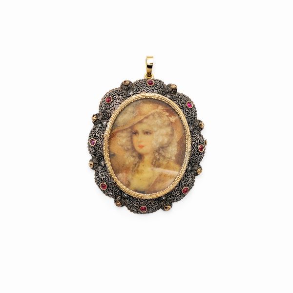 Antica spilla portaritratti in oro e argento  - Asta Gioielli Orologi e Fashion Vintage - Associazione Nazionale - Case d'Asta italiane