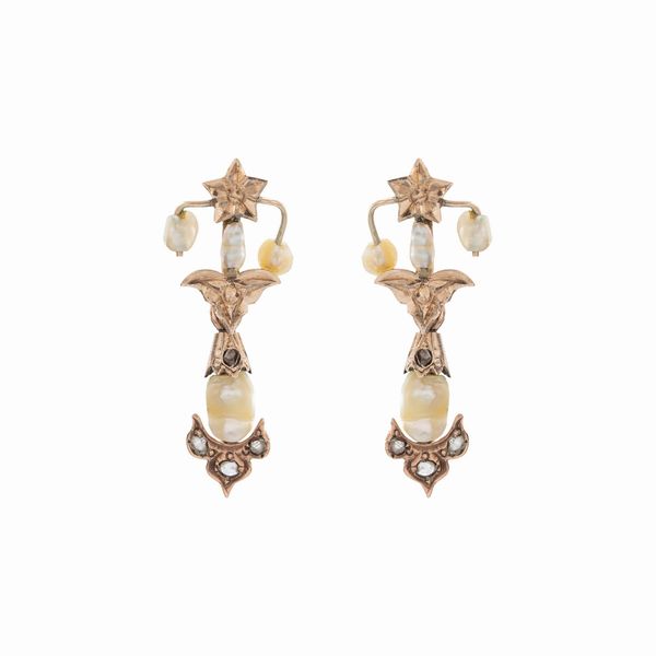 Orecchini borbonici in oro giallo e rosa con perline e rose di diamanti  - Asta Gioielli Orologi e Fashion Vintage - Associazione Nazionale - Case d'Asta italiane