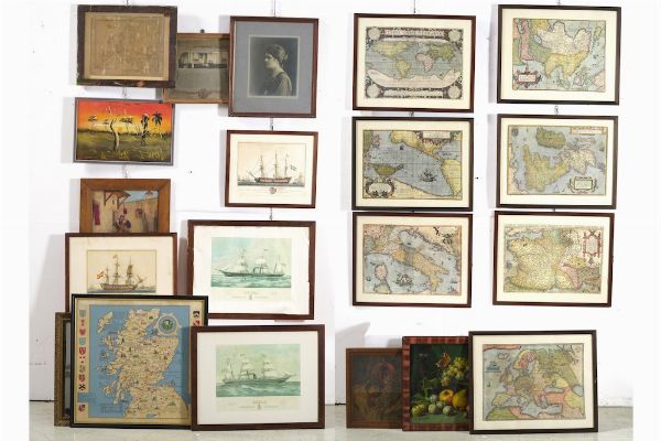 Lotto di 20 tra stampe e riproduzioni tra cui modelli di nave e cartine geografiche  - Asta Antiquariato Settembre - Associazione Nazionale - Case d'Asta italiane