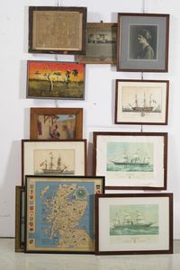 Lotto di 20 tra stampe e riproduzioni tra cui modelli di nave e cartine geografiche  - Asta Antiquariato Settembre - Associazione Nazionale - Case d'Asta italiane
