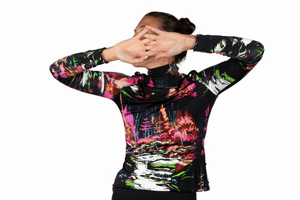 Balenciaga : Maglia  - Asta Fashion Preloved - Associazione Nazionale - Case d'Asta italiane