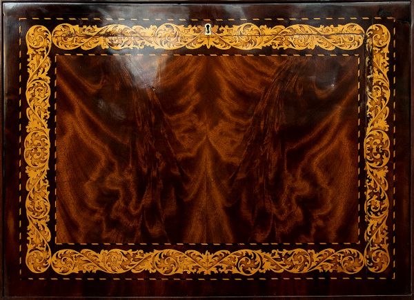 Secretaire Carlo X in mogano intarsiato - Olanda, XIX secolo  - Asta Mobili e Oggetti d'Arte dal XVII all'inizio del XX Secolo - Associazione Nazionale - Case d'Asta italiane