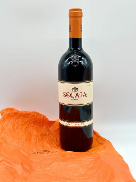 Marchesi Antinori, Solaia  - Asta Vini e Distillati. D'Annata, Pregiati e da Collezione - Associazione Nazionale - Case d'Asta italiane