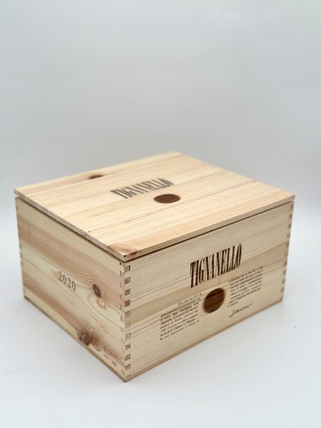 Marchesi Antinori, Tignanello  - Asta Vini e Distillati. D'Annata, Pregiati e da Collezione - Associazione Nazionale - Case d'Asta italiane