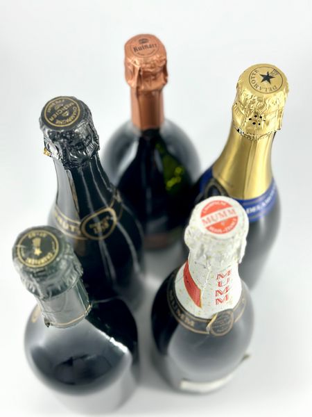 Champagne Brut Réserve Oudinot, Champagne Mercier Bulle d'Or Cuvée, Champagne Dom Ruinart Rosé, Champagne Delamotte, Champagne G.H. Mumm  - Asta Vini e Distillati. D'Annata, Pregiati e da Collezione - Associazione Nazionale - Case d'Asta italiane