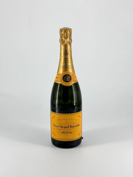 Veuve Clicquot, Ponsardin Vintage Brut  - Asta Vini e Distillati. D'Annata, Pregiati e da Collezione - Associazione Nazionale - Case d'Asta italiane
