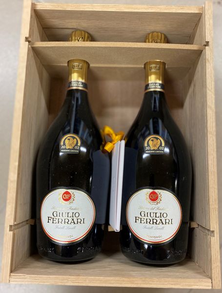 Fratelli Lunelli Ferrari, Giulio Ferrari Riserva del Fondatore Metodo Classico Trentodoc 2002 Limited Edition  - Asta Vini e Distillati. D'Annata, Pregiati e da Collezione - Associazione Nazionale - Case d'Asta italiane
