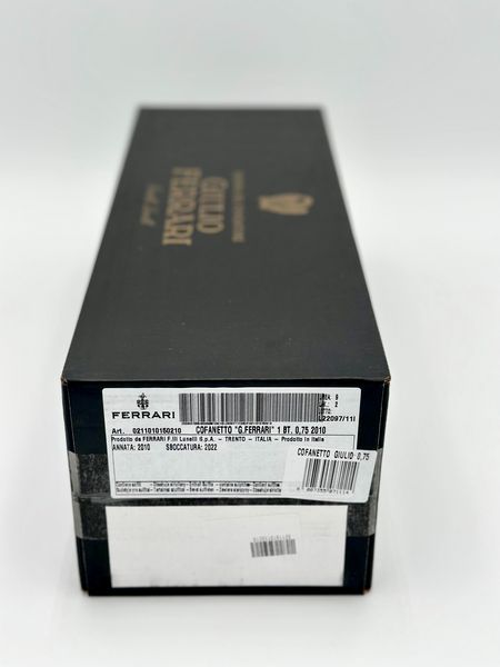 Fratelli Lunelli Ferrari, Giulio Ferrari Riserva del Fondatore Metodo Classico Trentodoc 2010  - Asta Vini e Distillati. D'Annata, Pregiati e da Collezione - Associazione Nazionale - Case d'Asta italiane