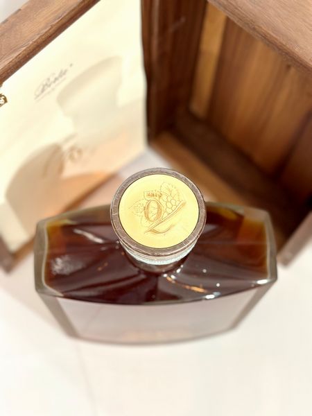 Berta, Grappa Riserva Anniversario 70 Anni  - Asta Vini e Distillati. D'Annata, Pregiati e da Collezione - Associazione Nazionale - Case d'Asta italiane