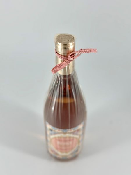 Donnafugata, Dolce & Gabbana Rosa Rosato Sicilia  - Asta Vini e Distillati. D'Annata, Pregiati e da Collezione - Associazione Nazionale - Case d'Asta italiane