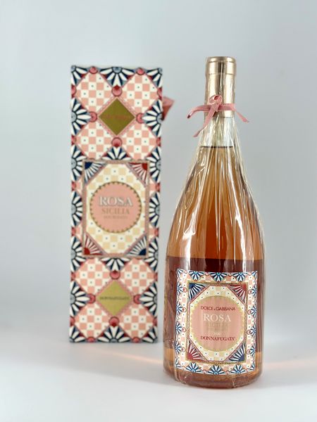 Donnafugata, Dolce & Gabbana Rosa Rosato Sicilia  - Asta Vini e Distillati. D'Annata, Pregiati e da Collezione - Associazione Nazionale - Case d'Asta italiane