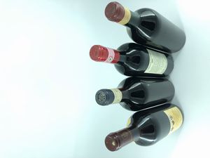 Gaiole Castellina Radda, Chianti Classico - Barone Ricasoli Castello di Brolio - Villa Cafaggio, Chianti Classico - Villa Antinori, Chianti Classico  - Asta Vini e Distillati. D'Annata, Pregiati e da Collezione - Associazione Nazionale - Case d'Asta italiane